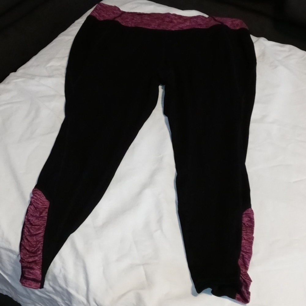 Avenue womens joggers